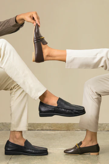 CC-14_933123a3-4730-46e0-9053-207c99a8ee98_360x